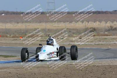 media/Feb-19-2022-Cal Club SCCA Super Tour (Sat) [[420969159b]]/Group 3/Race (Grapevine)/